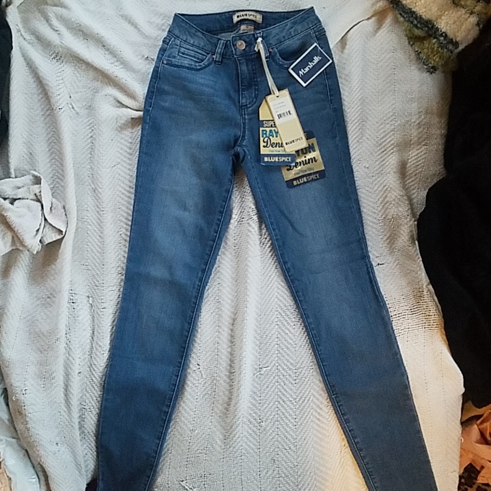 Skinny jeans